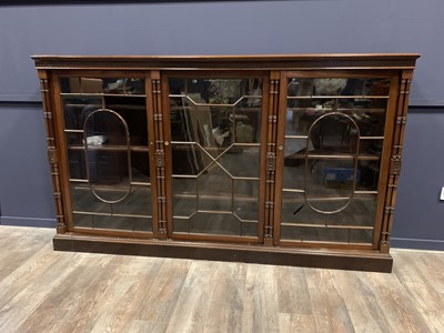 Lot 1525 - VICTORIAN MAHOGANY TRIPLE BOOKCASE