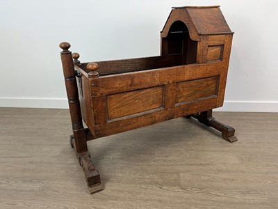 Lot 421 - VICTORIAN OAK CRIB