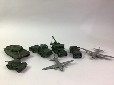 Lot 27 - GROUP OF MILITARY DIECAST MODEL VEHICLES
