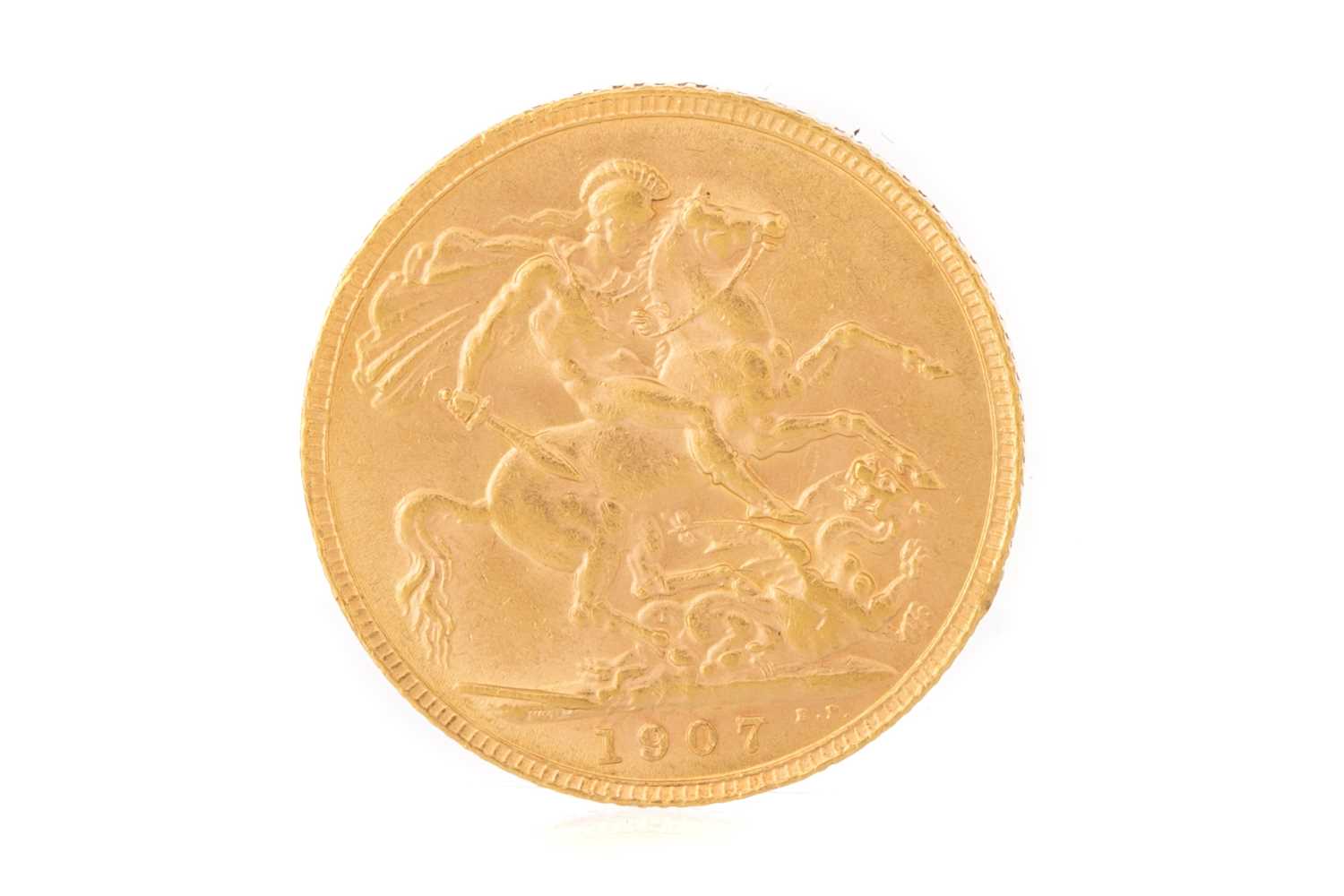 Lot 57 - EDWARD VII GOLD SOVEREIGN