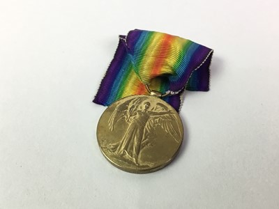 Lot 53 - WWI VICTORY MEDAL