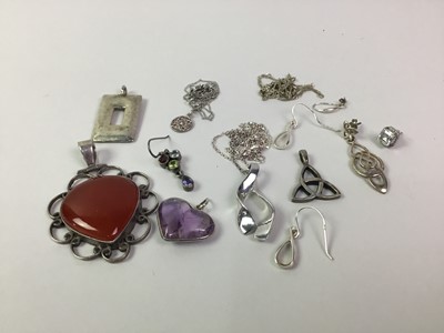 Lot 58 - GROUP OF SILVER AND GEM SET JEWELLERY