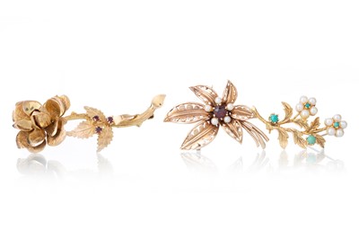 Lot 505 - COLLECTION OF SPRAY BROOCHES