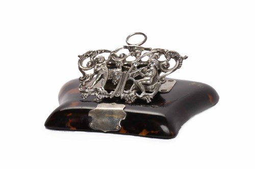 Lot 69 - TORTOISESHELL AND SILVER MOUNTED LETTER CLIP...