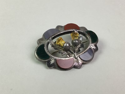 Lot 100 - SCOTTISH SILVER AND HARDSTONE BROOCH