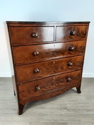 Lot 132 - MAHOGANY CHEST OF DRAWERS