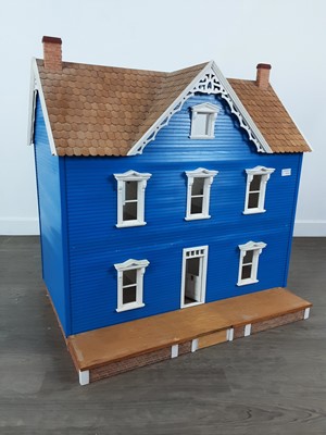 Lot 142 - LARGE DOLL HOUSE