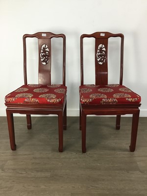 Lot 146 - CHINESE CIRCULAR HARDWOOD DINING TABLE
