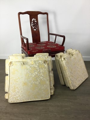 Lot 146 - CHINESE CIRCULAR HARDWOOD DINING TABLE