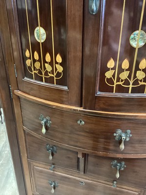 Lot 467 - SHAPLAND & PETTER, HANDSOME ART NOUVEAU MAHOGANY AND MARQUETRY BEDROOM SUITE