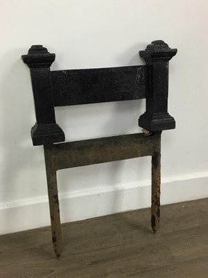 Lot 328 - CAST IRON BOOT SCRAPER