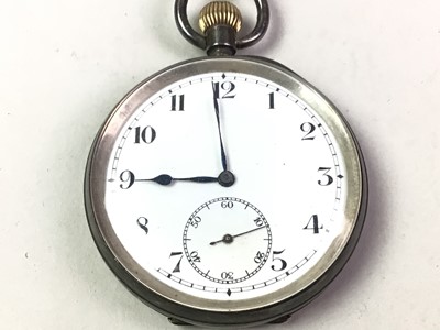 Lot 404 - SILVER POCKET WATCH