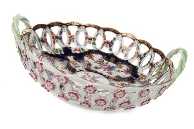 Lot 1321 - FIRST PERIOD WORCESTER PORCELAIN CIRCULAR BOWL