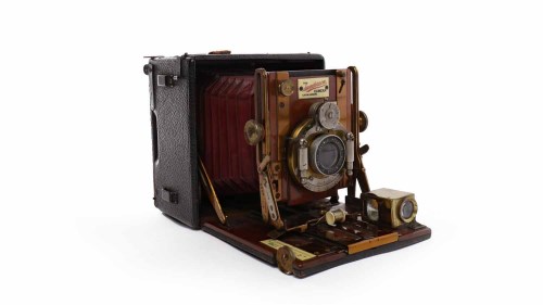 Lot 615 - SANDERSON VICTORIAN PLATE CAMERA by C.H.& S....