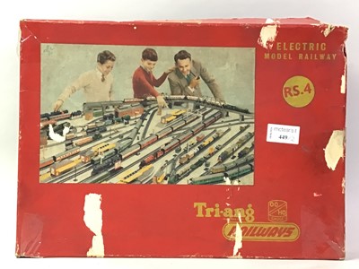 Lot 449 - HORNBY TRIANG OO GAUGE TRAN SET