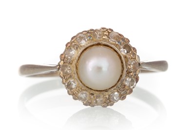 Lot 568 - PEARL AND DIAMOND CLUSTER RING