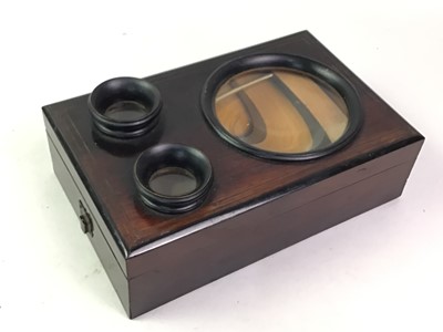 Lot 556 - STEREO GRAPHOSCOPE