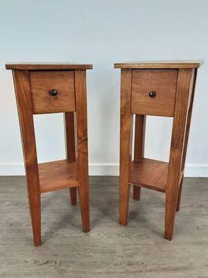 Lot 516 - PAIR OF OAK SIDE TABLES