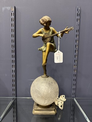 Lot 510 - ART DECO BRONZED SPELTER FIGURAL TABLE LAMP