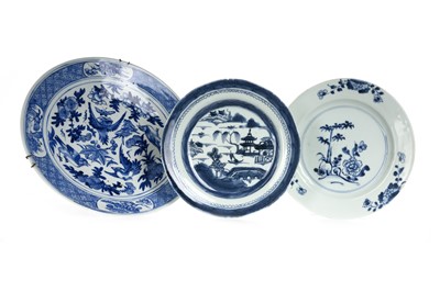 Lot 1306 - GROUP OF CHINESE BLUE AND WHITE PORCELAIN PLATES