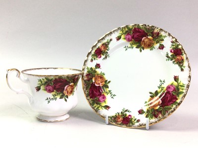 Lot 665 - ROYAL ALBERT PART BREAKFAST AND TEA SERVICE