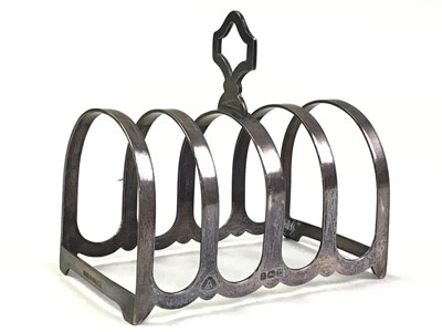 Lot 678 - GEORGE VI SILVER TOAST RACK