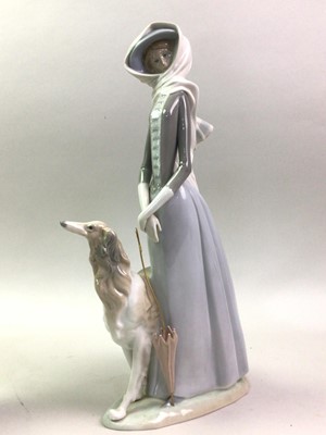 Lot 708 - TWO LLADRO FIGURES