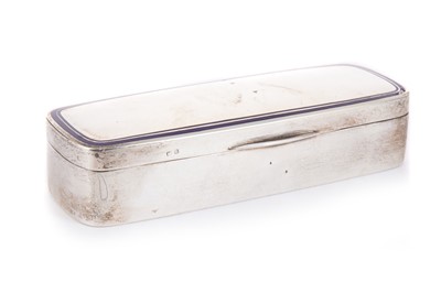 Lot 1010 - GEORGE V SILVER TRINKET BOX