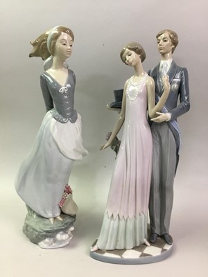 Lot 740 - GROUP OF LLADRO FIGURES