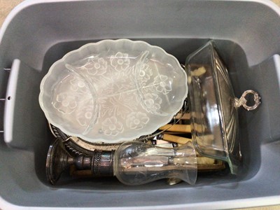Lot 42 - GROUP OF SILVER PLATED ITEMS