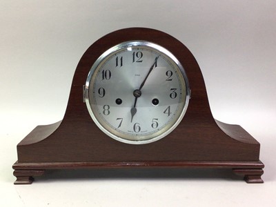 Lot 244 - MAHOGANY MANTEL CLOCK