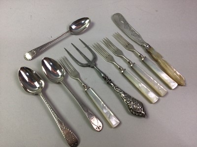 Lot 255 - GROUP OF SILVER FLATWARE