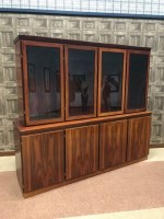 Lot 886 - SKOVBY DANISH ROSEWOOD DISPLAY CABINET with...