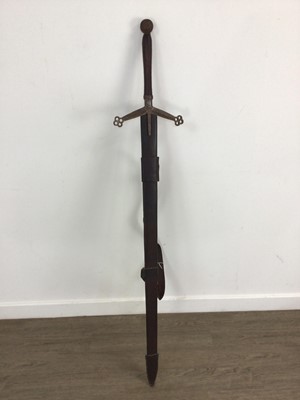 Lot 316 - SCOTTISH CLAYMORE SWORD