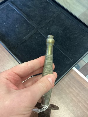 Lot 61 - FAIRBAIRN-SYKES-TYPE  COMMANDO DAGGER