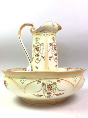 Lot 290 - CROWN DEVON EWER AND BASIN