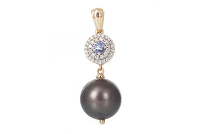 Lot 636 - PEARL, TANZANITE AND DIAMOND PENDANT