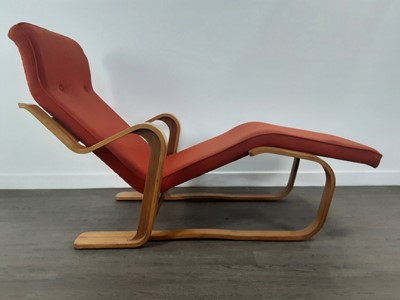 Lot 527 - AFTER MARCEL BREUER (HUNGARIAN-GERMAN, 1902-81), LONG CHAIR