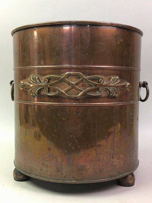 Lot 384 - COPPER PLANTER