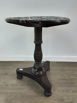 Lot 424 - VICTORIAN CARVED TREFOIL TABLE