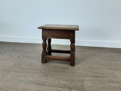 Lot 128 - OAK JOINT STOOL