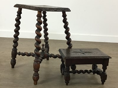 Lot 144 - VICTORIAN OAK OCASSIONAL TABLE