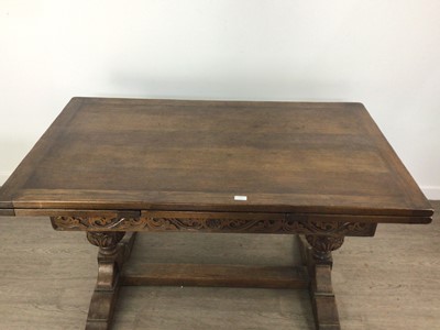 Lot 171 - OAK EXTENDING REFECTORY DINING TABLE