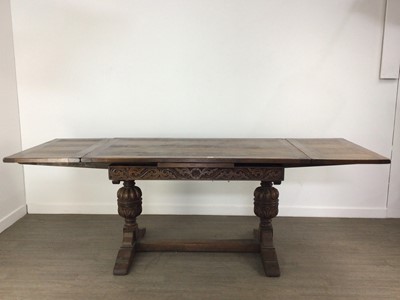 Lot 171 - OAK EXTENDING REFECTORY DINING TABLE