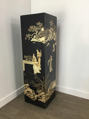 Lot 447 - CHINESE PEDESTAL