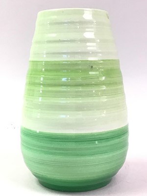 Lot 588 - SHELLEY VASE