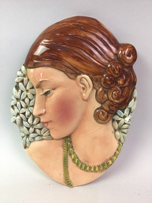 Lot 490 - BESWICK WALL PLAQUE