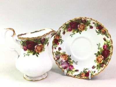 Lot 752 - ROYAL ALBERT OLD COUNTRY ROSES PART TEA SERVICE