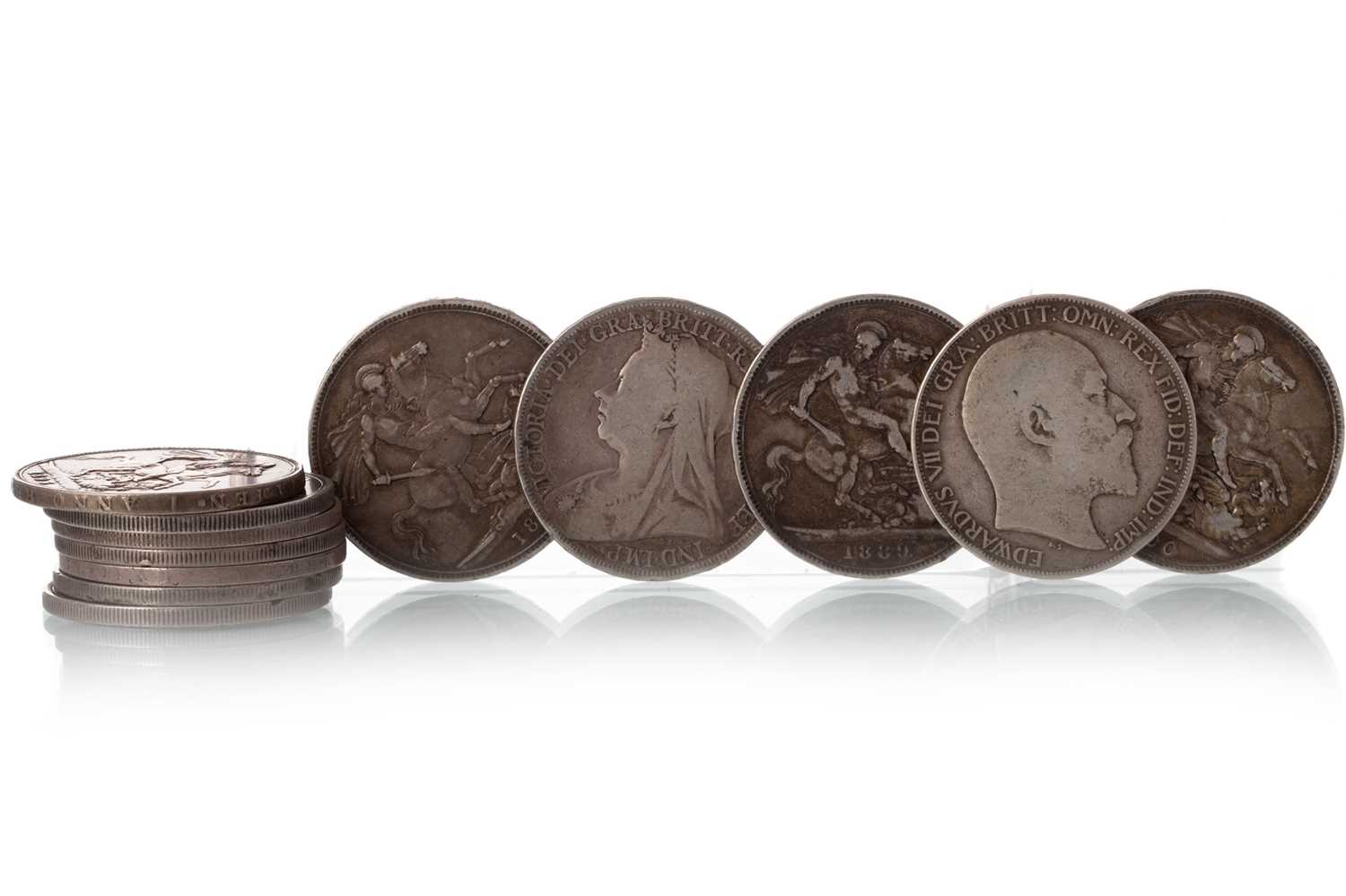 Lot 14 - TWELVE CHIEFLY VICTORIAN CROWNS
