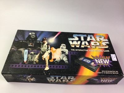 Lot 9 - GROUP OF STAR TREK TOYS